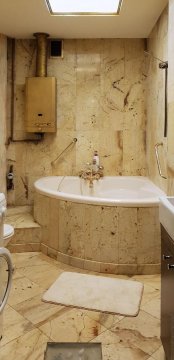 Comfy & Cosy Apartment