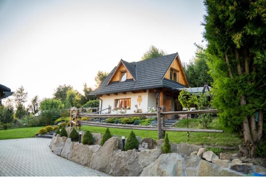 Domek 'Słoneczna 2' z RUSKĄ BANIĄ