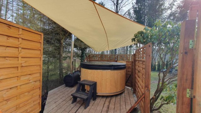 Grygielówka nad jeziorem - sauna & jacuzzi