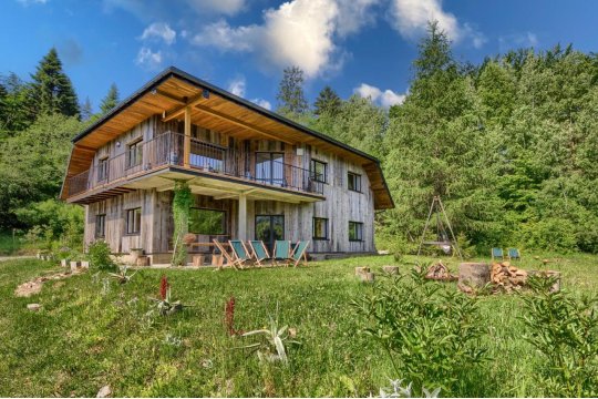 Chabrowo Retreat - dom 220m2 nad jeziorem Klimkówka, Beskid Niski