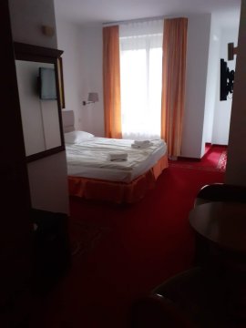 Apartament Elian w Hotelu ***