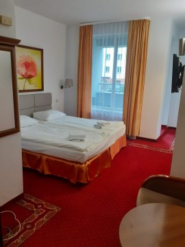 Apartament Elian w Hotelu ***