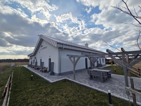 Noclegi Solec-Zdrój blisko basenów – Apartamenty Róża Wiatrów