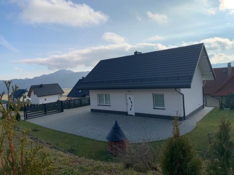 Aura Home