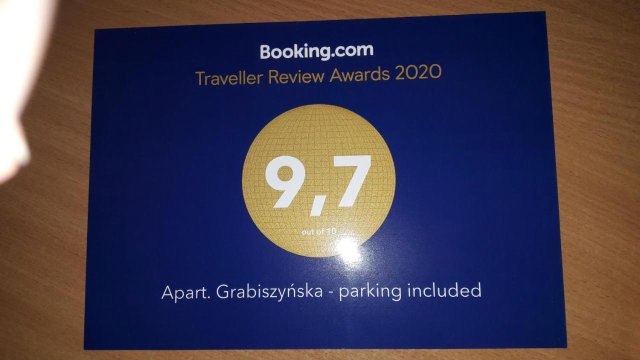 Apart. Grabiszyńska - parking