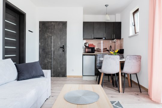 Komfortowe pokoje i apartamenty w Jastrzębiej Górze