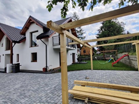 APARTAMENTY UL.SARNIA