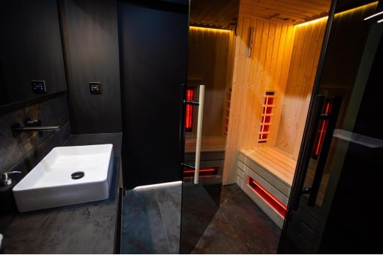 Kras-Resort Apartament 301 i 303 z widokiem na góry, prywatnym jacuzzi na tarasie i sauną