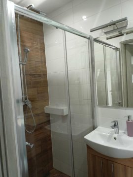 APARTAMENT USTROŃ 84