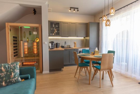 Apartament Ustka Holiday z sauną i ogrodem