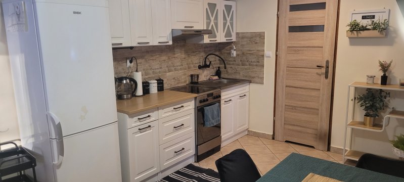 Uroczy domek nad rzeką Bug