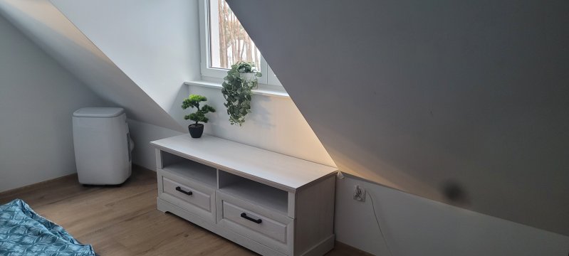 Uroczy domek nad rzeką Bug