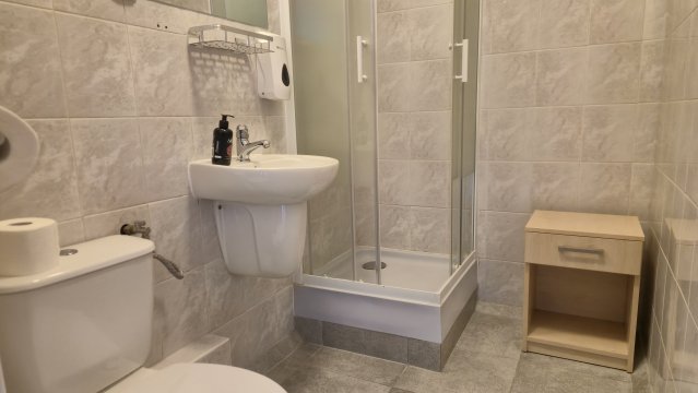 TANIE NOCLEGO STUDENCKI DOM MARYNARZA NR 4