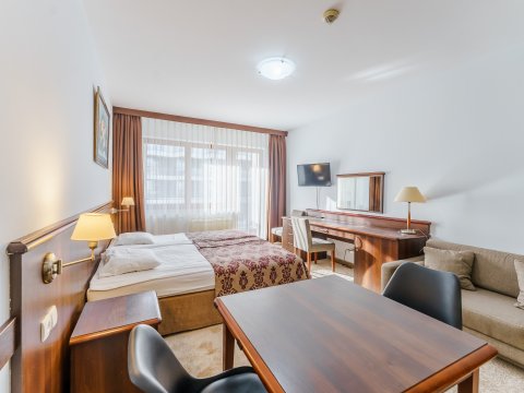 Prywatny Apartament Szandon w Arka Medical Spa ****