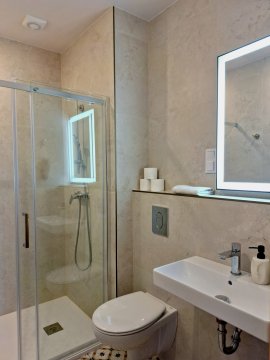 AgaTomDom B&B - znakomite śniadania, blisko centrum 
