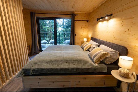 Treehouse Karpacz - Magiczne domki na drzewie w Karpaczu - wyjatkowy nocleg blisko natury