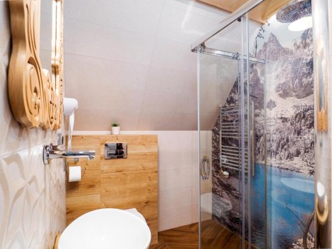 Apartamenty Małe Ciche z jacuzzi ogrodowym, widokiem na TATRY i SKY WALK