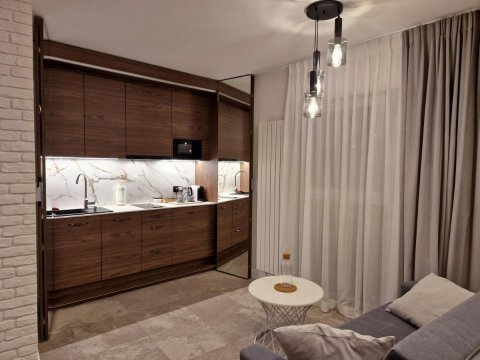 Brossa Apartments, 24h self check in, Klima, AirCond