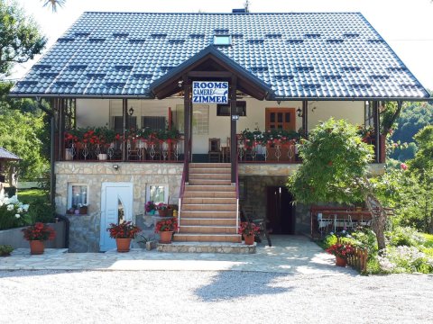 Guest House Family Varda Plitvice Lakes