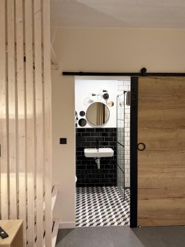 Loox Ostrovo- Boutique House-noclegi nad morzem