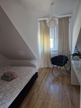 Złoty Apartament - Okrzei z miejscem parkingowym