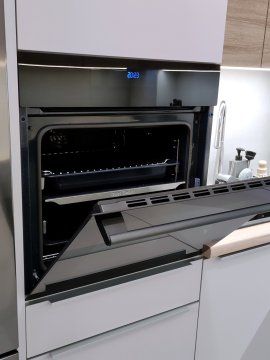 Morskie Boho Apartament z dyżym Tarasem Gdynia Najem Wakacje Praca Zdalna Pies