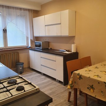 Dom wolnostojący-pokoje dla pracowników