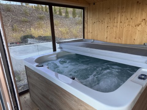 Zajęcze Domki z jacuzzi, balią i sauną – Góry Sowie
