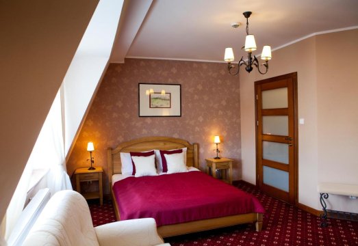 Hotel i Restauracja "Pod Orłem"