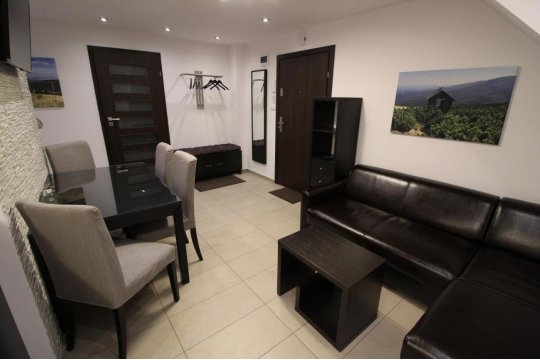 Apartament Krokus Szklarska - kolej linowa na Szrenicę 7 minut pieszo, wysoki standard, światłowód, parking