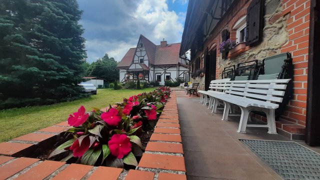 Mazury pokoje domki nad samym jeziorem - własna plaża - śniadania - łódki kajaki