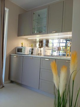 House Apartment z ogródkiem