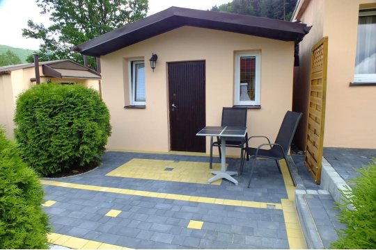 Domki i Apartamenty BESKID