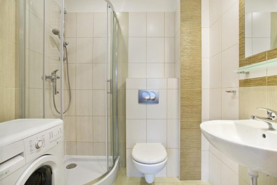 Apartament M&M, 2 pokoje, 300 m od plaży, prywatny ogródek, garaż, dla rodziny, 
