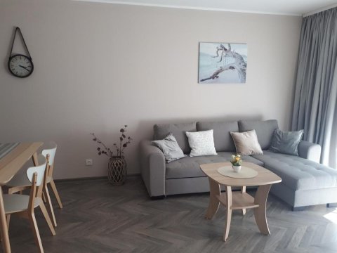 Apartament Bryza z ogródkiem