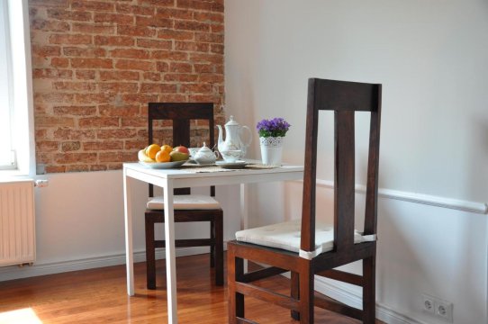 BE WELL 3-Rooms Apartment with Parking and Garden