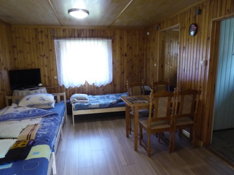 Domek nad Jeziorem Studzienicznym z prywatnym pomostem