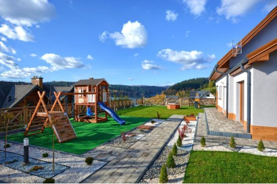 Dom na Wzgórzu SŁOŃCE na wyłączność JACUZZI ELEKTRYCZNE SAUNA ROWERY