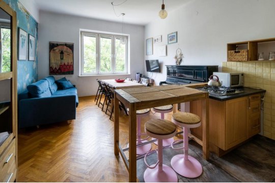 Tenement Apartment 90m2 City Center