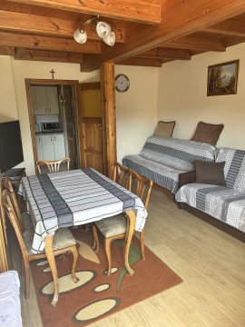 pokój z balkonem - Apartament blisko morza z własnym miejscem parkingowym