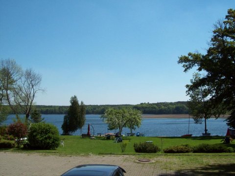 widok z okna - Jezioro Niesłysz/Niesulice/Przełazy