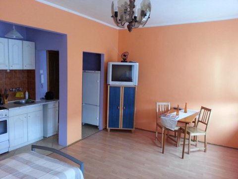 OPENER KWATERA NOCLEG MIESZKANIE WYNAJEM