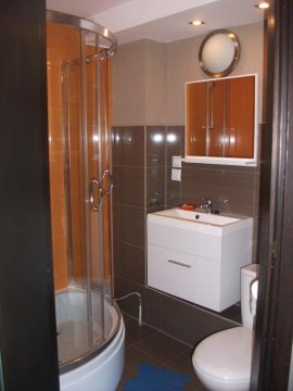 NA BANI pokoje i apartamenty