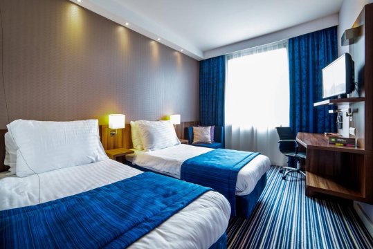 Pokój TWIN - ibis Styles Wałbrzych***
