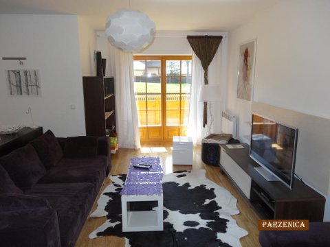 Salon i wyjście na taras - Apartament Parzenica