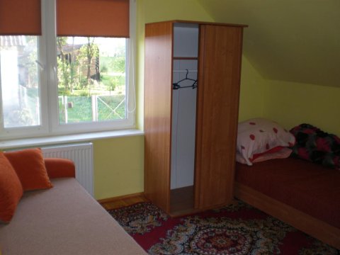 pokoje dla gości - Dom nad jeziorem Łaśmiady | pokoje 3-osobowe 