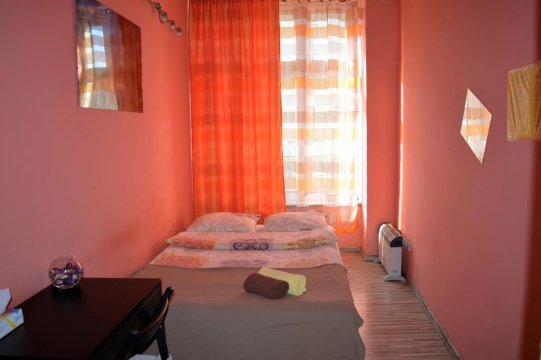 Honey Hostel