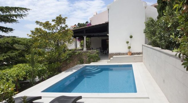 Villa Skalinada