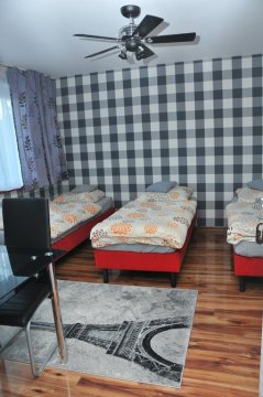 pokój 3 osobowy - Hostel Wrocław Tanie Noclegi | Pokoje 1,2,3 i 4 - osobowe