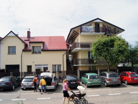 www.bursztynek.kolobrzeg.pl - Tęczowa 7